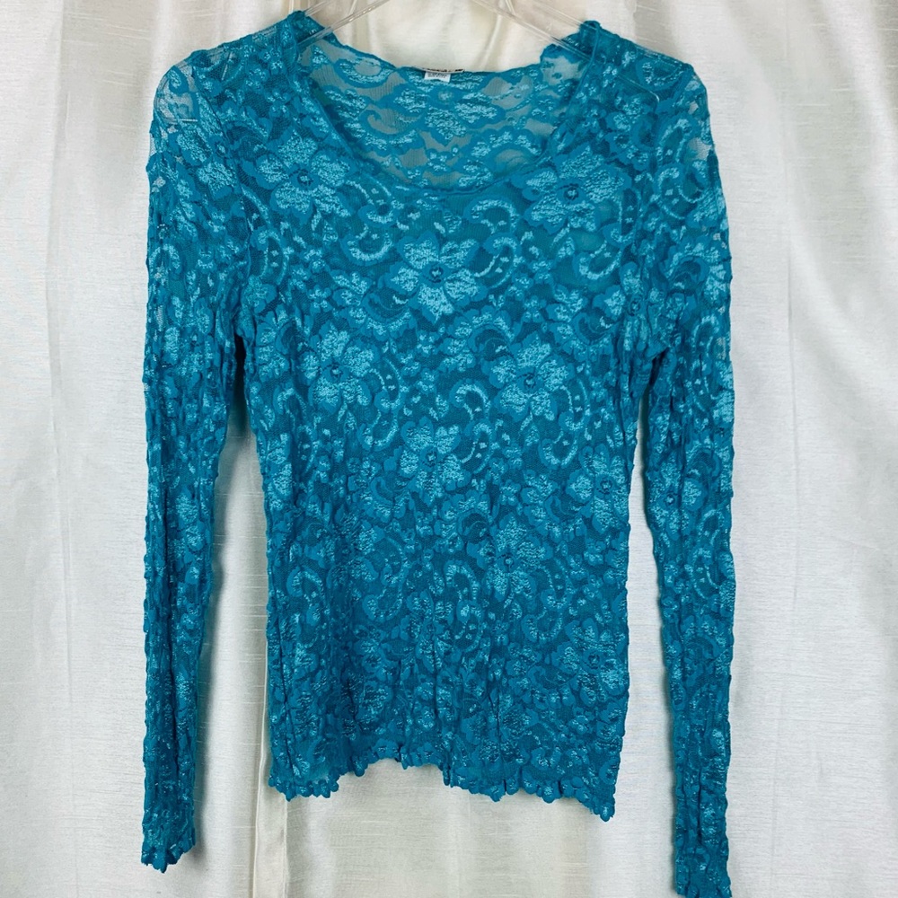 SIMPLY DETAILED Lace Top XL